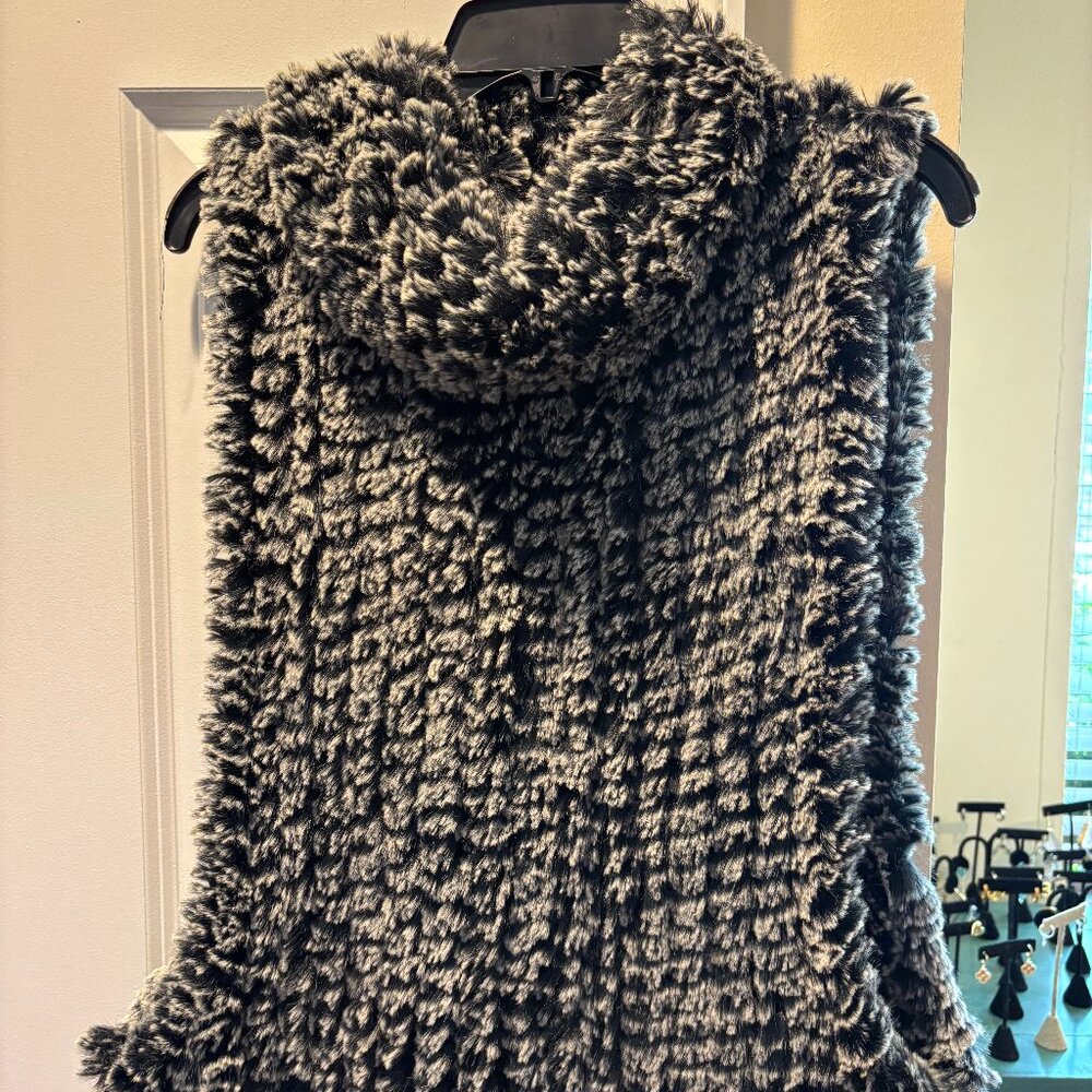 Neiman Marcus faux fur vest. Pullover style. Cowl neckline. Sleeveless. Relaxed